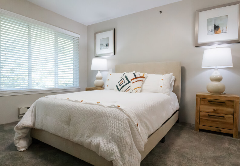 Warm and Welcoming One-Bedroom in Retirement Homes Texarkana Warm and Welcoming One-Bedroom in Retirement Homes Texarkana